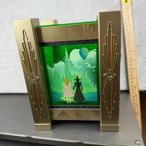 Wicked Movie Emerald City Popcorn Bucket Light Up Gold Green Art Deco Universal